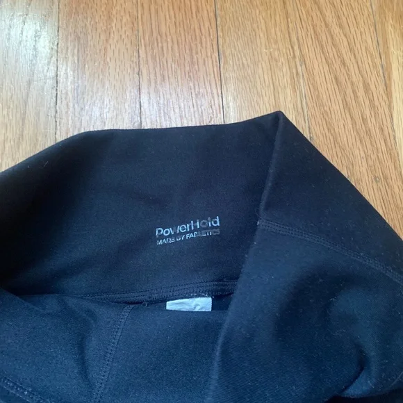 Women's Black Power Hold Biker Shorts - Picture 4 of 4